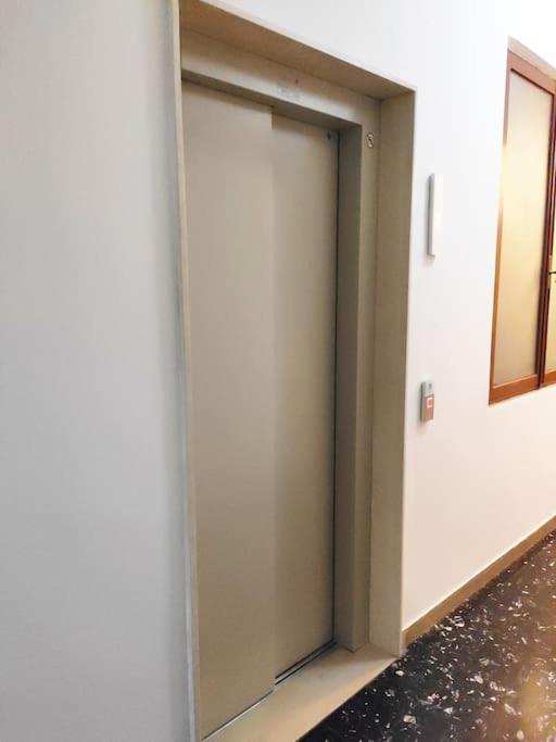 La Venezia'S Studio Flat 리보르노 외부 사진