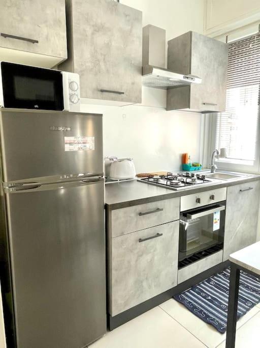 La Venezia'S Studio Flat 리보르노 외부 사진
