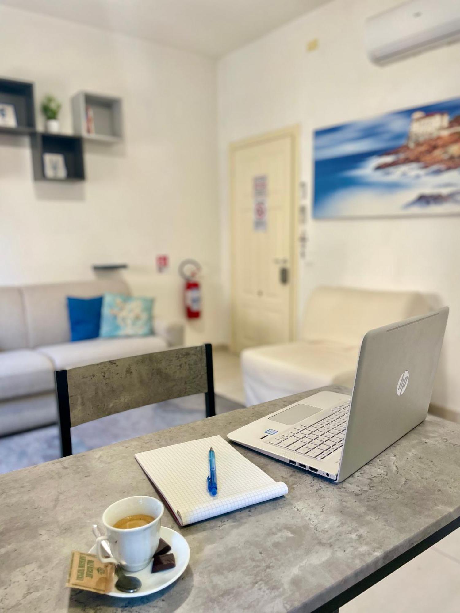 La Venezia'S Studio Flat 리보르노 외부 사진